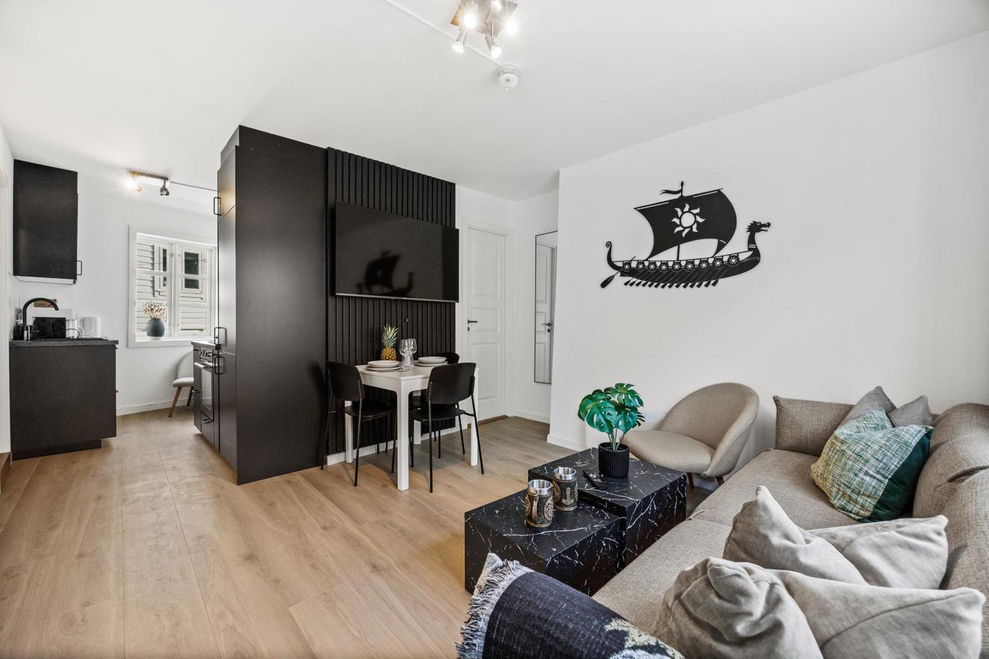 Homerentals Apartments - Behind Bryggen & Historic Cobblestone Streets - 2 Floor Renovated From February 2025 Bergen Buitenkant foto