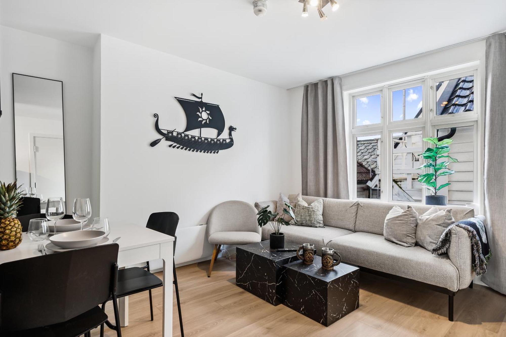 Homerentals Apartments - Behind Bryggen & Historic Cobblestone Streets - 2 Floor Renovated From February 2025 Bergen Buitenkant foto